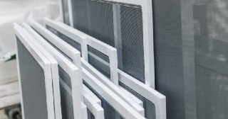 Москитные сетки на пластиковые окна Котлас купить по цене от 932 руб.